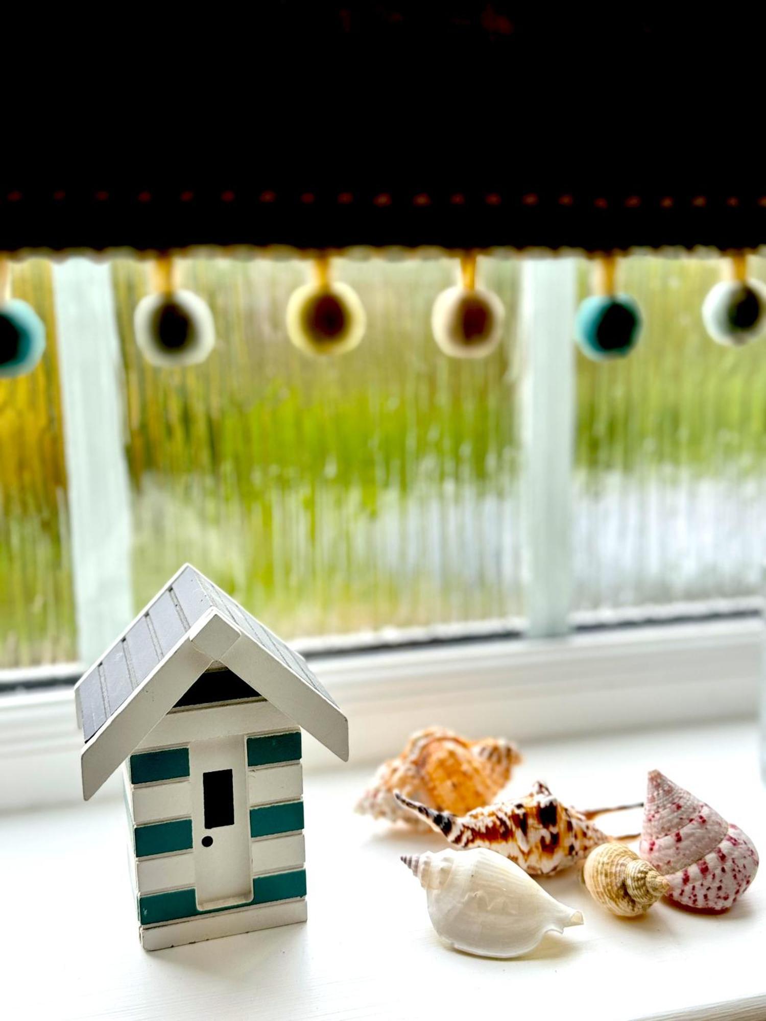 'Bramley Fall Cottage' ' On Site Ev Point - Attached Cottage,3 Separate Bedrooms -1 On Ground Level, Sleeps 6, 2 Bathrooms, Sandy Wittering Beach 8Min Drive, Rural Location, Child Friendly, Small Breed Dog Friendly, Private Parking Чичестер Экстерьер фото