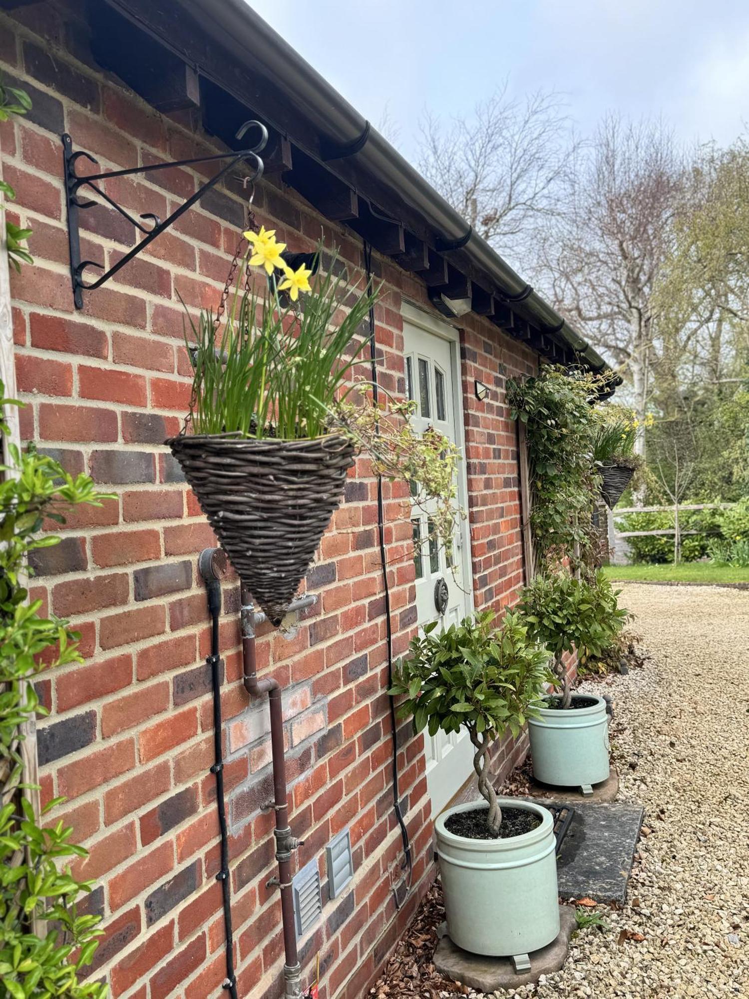 'Bramley Fall Cottage' ' On Site Ev Point - Attached Cottage,3 Separate Bedrooms -1 On Ground Level, Sleeps 6, 2 Bathrooms, Sandy Wittering Beach 8Min Drive, Rural Location, Child Friendly, Small Breed Dog Friendly, Private Parking Чичестер Экстерьер фото