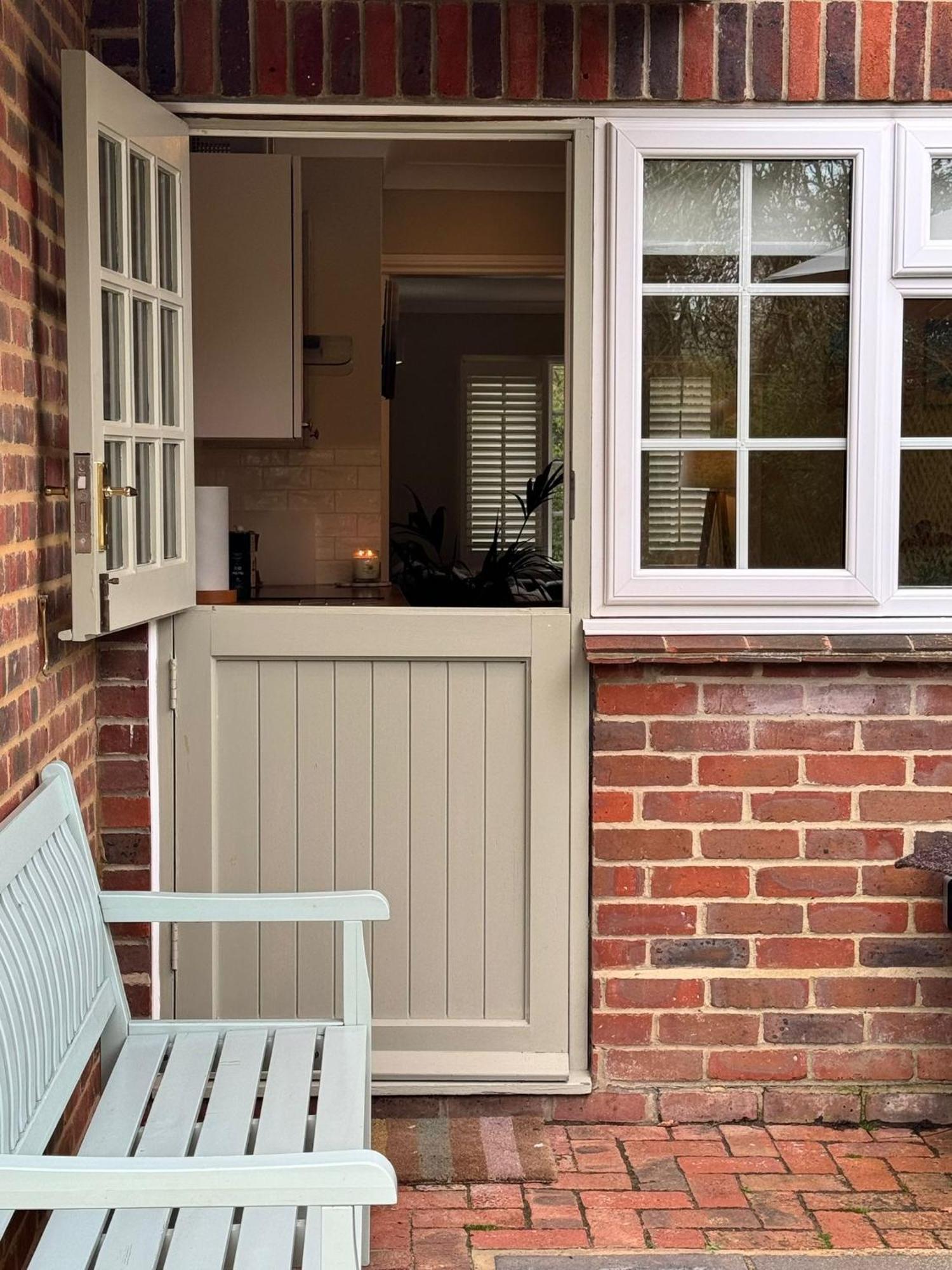 'Bramley Fall Cottage' ' On Site Ev Point - Attached Cottage,3 Separate Bedrooms -1 On Ground Level, Sleeps 6, 2 Bathrooms, Sandy Wittering Beach 8Min Drive, Rural Location, Child Friendly, Small Breed Dog Friendly, Private Parking Чичестер Экстерьер фото