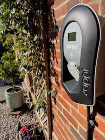 'Bramley Fall Cottage' ' On Site Ev Point - Attached Cottage,3 Separate Bedrooms -1 On Ground Level, Sleeps 6, 2 Bathrooms, Sandy Wittering Beach 8Min Drive, Rural Location, Child Friendly, Small Breed Dog Friendly, Private Parking Чичестер Экстерьер фото